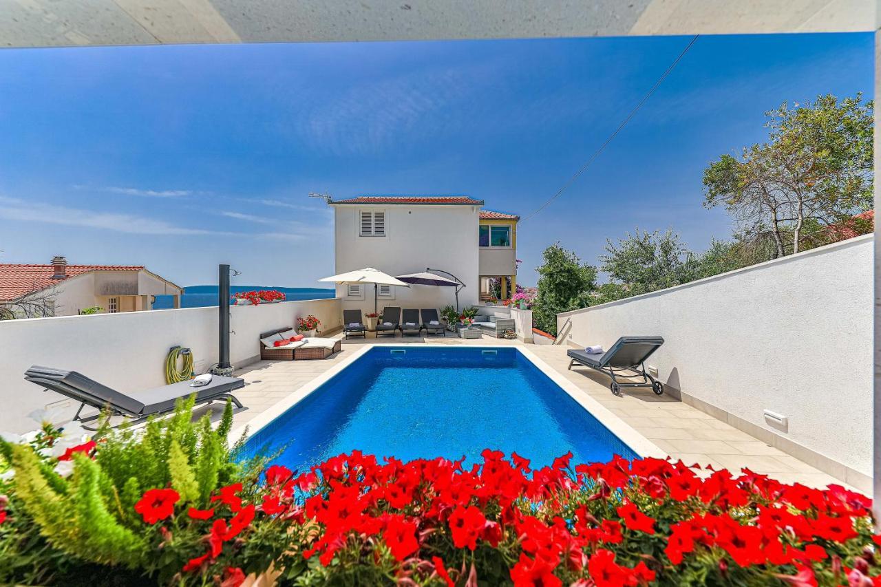 Apartment Nea Leona Trogir