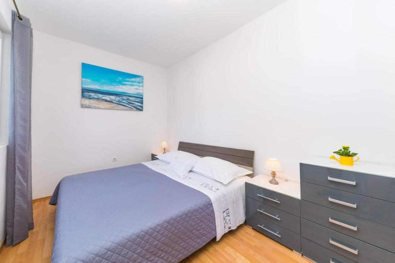 Nea Leona Apartment Trogir