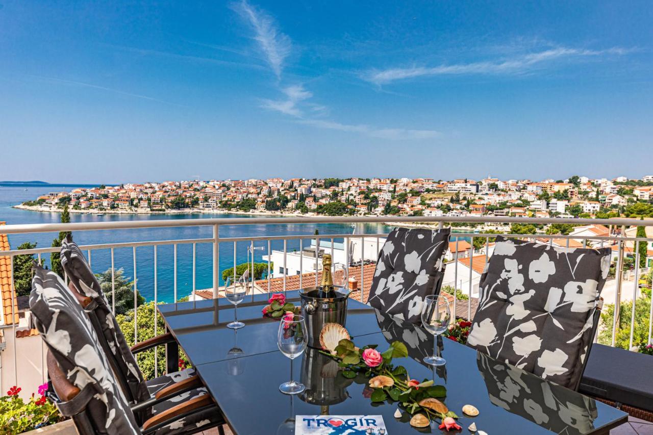 Nea Leona Trogir